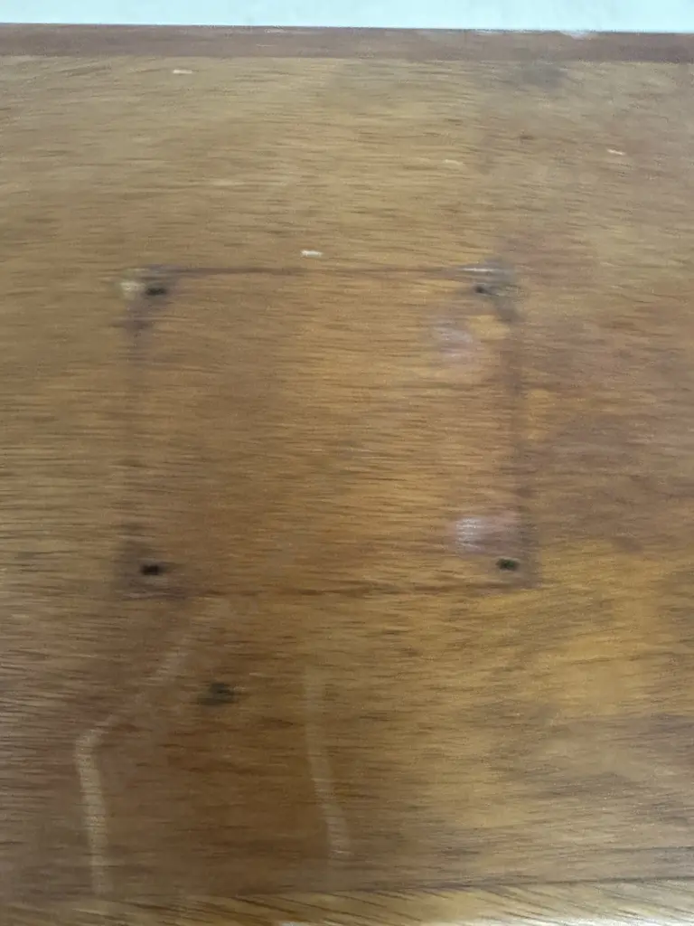 Antique Mahogany Case With Metal Handles H27.5,W32,D20.5cm. Image 1++