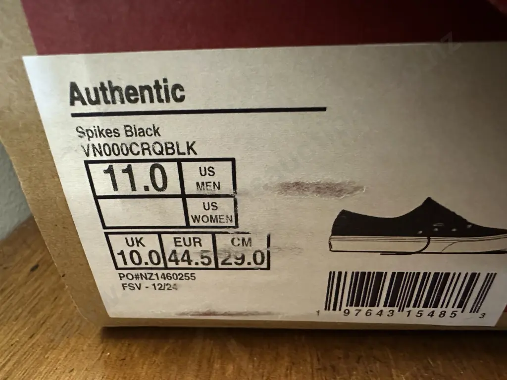 Pair Of Vans Spikes Black Shoes US Mens Size 11 Image 1++