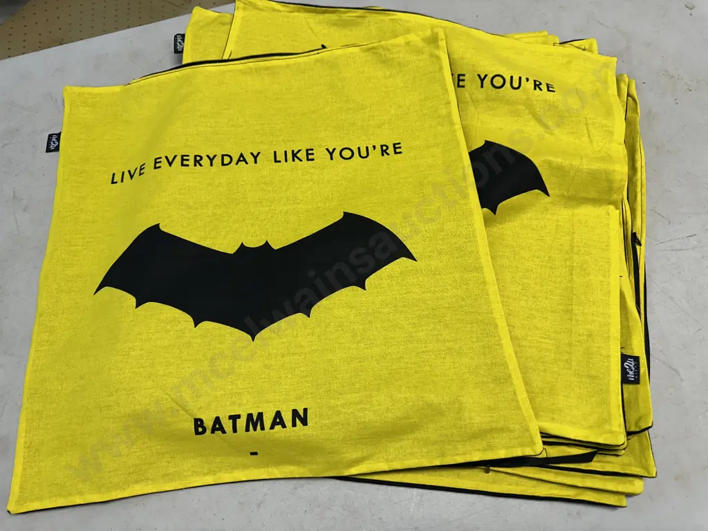 ME2U Gifts Funky Batman Square Cushion Covers Image 1++