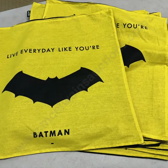 ME2U Gifts Funky Batman Square Cushion Covers