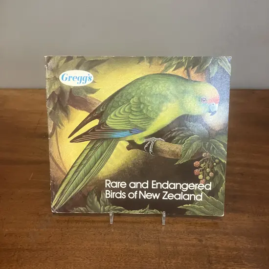 1970s Greggs Rare and Endangered Birds of New Zealand Collectors Album With Cards