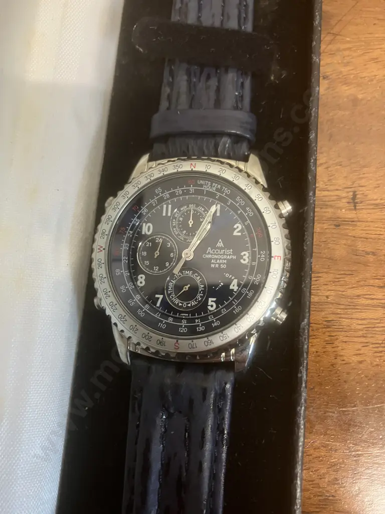 Accurist Watch Mens Vintage 1990s With Original Case & Instructions Image 1++