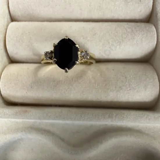 Stamped Ring Dark Red & Two Clear Stones