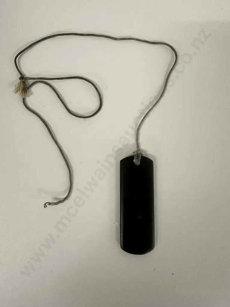 Greenstone Necklace L6.5cm. Image 1++