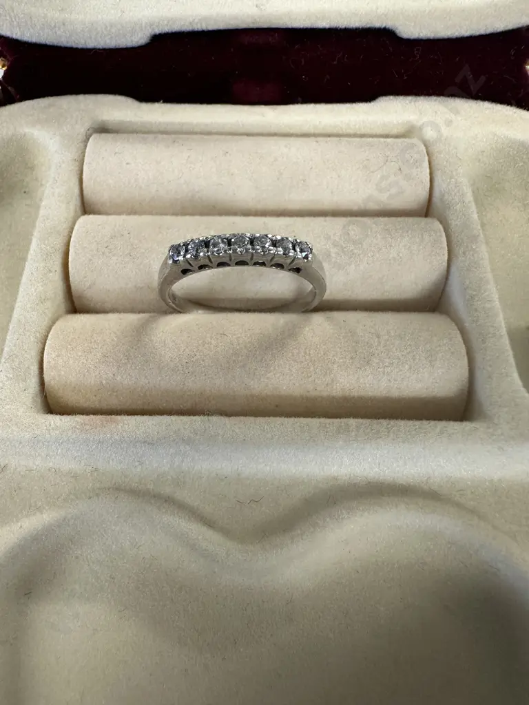 Stamped 925 Sterling Silver Ring With Clear Stones Image 1++