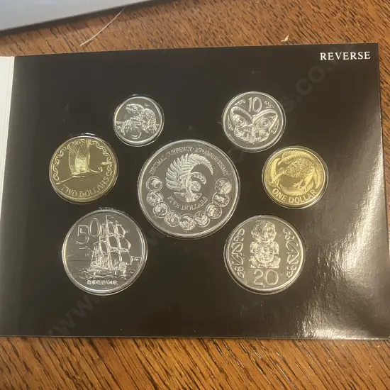 New Zealand 1992 Uncirculated Coin Set - 25th Anniversary (Of Decimal Currency) With Outer Sleeve & Info Card