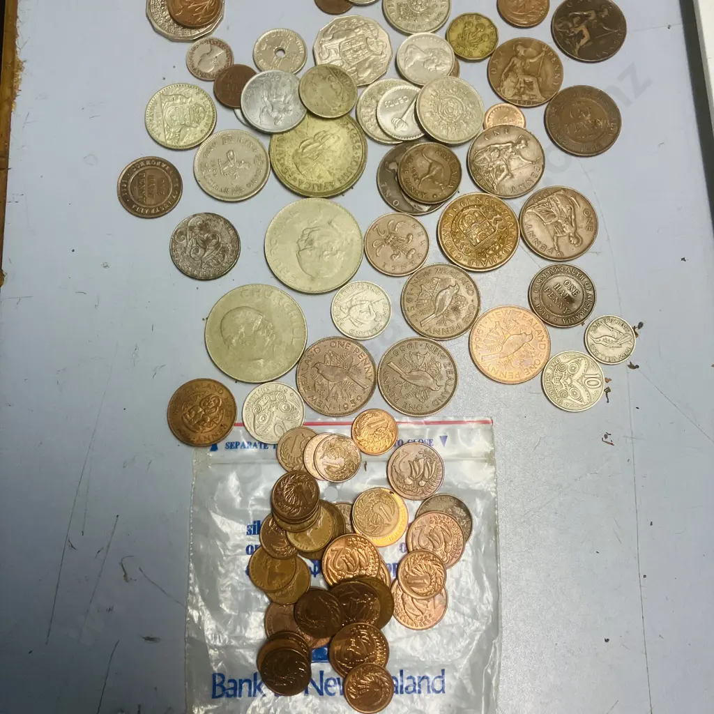 Coins - Assorted New Zealand, Australian, South African, French Etc Image 1++