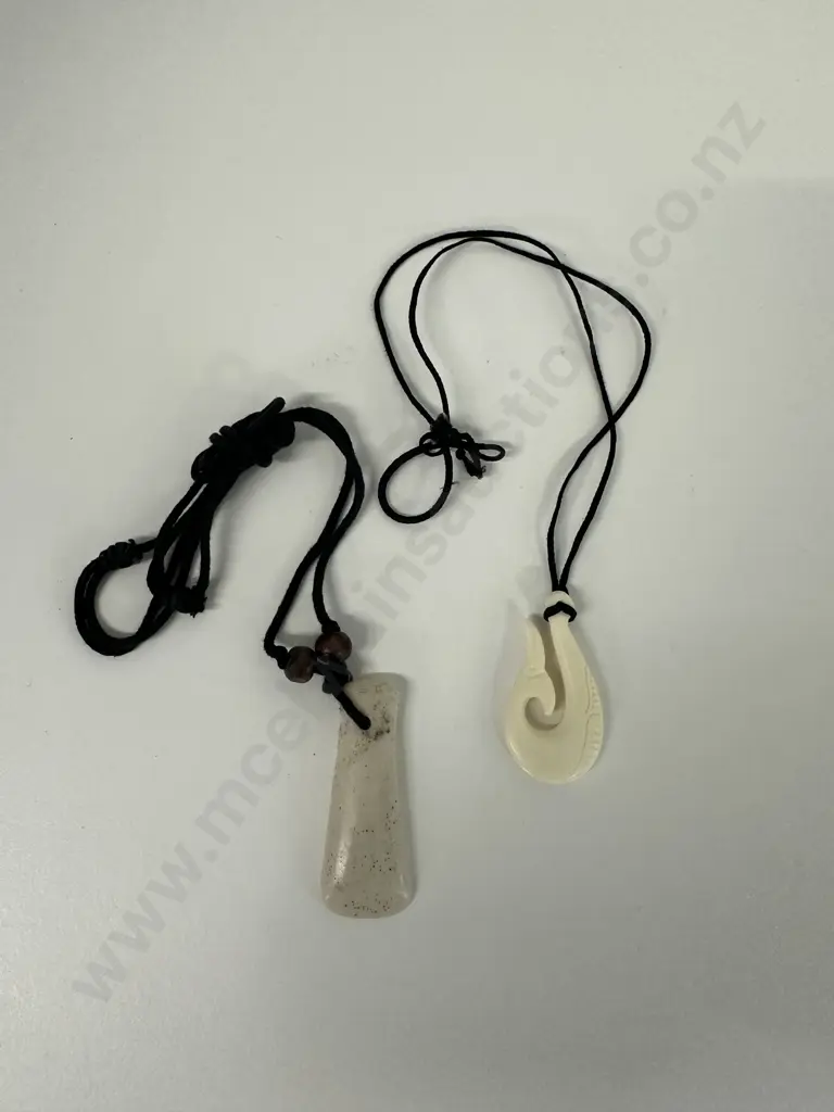 Bone Coloured Necklaces x2 Image 1++