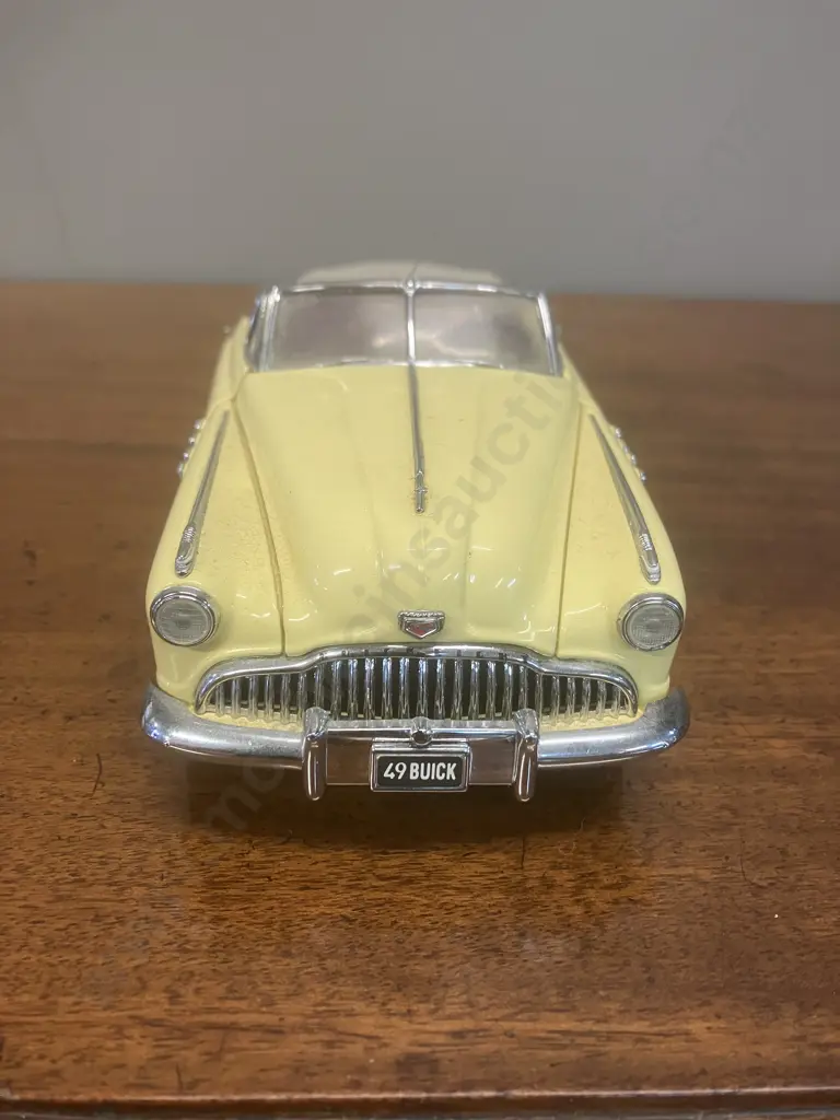 1949 Buick Roadmaster Convertible 1:24 Franklin Mint Image 1++