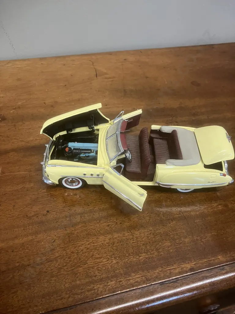 1949 Buick Roadmaster Convertible 1:24 Franklin Mint Image 1++
