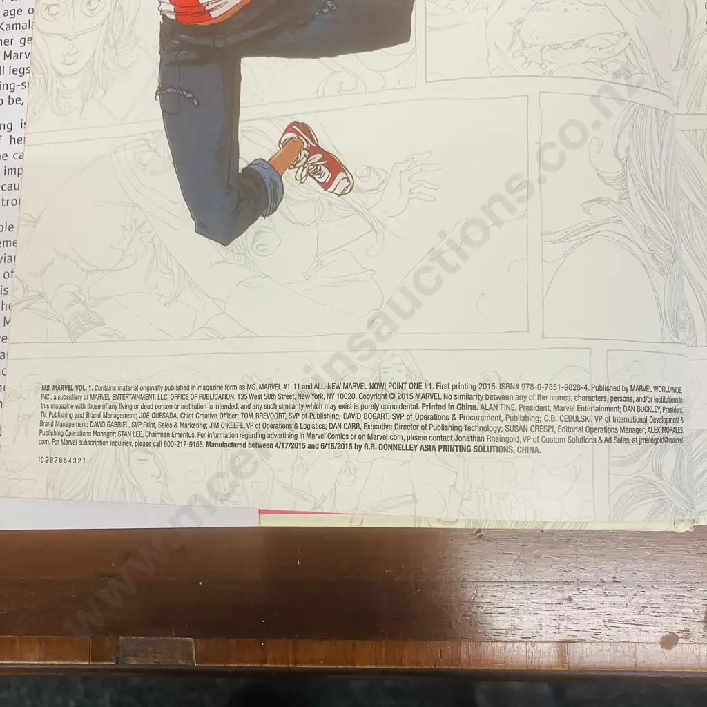 MS MARVEL Vol 1 MARVEL Comic Book Graphic Novel - First Edition First Print 2015 Hardback. ISBN 9780785198284 Image 1++