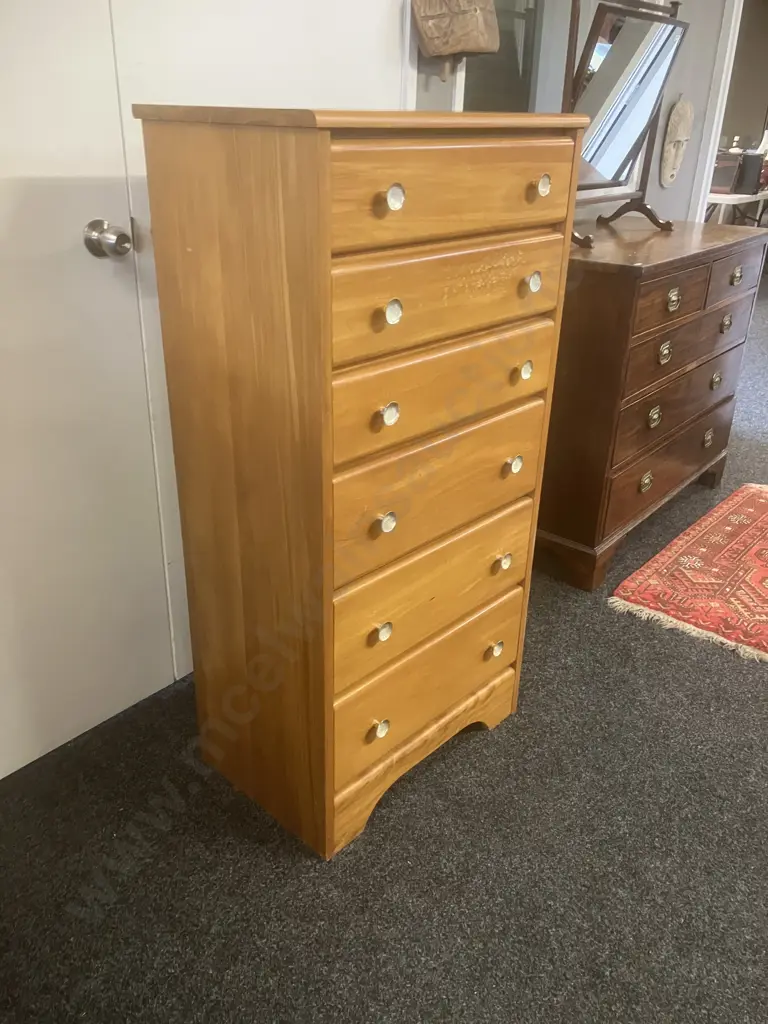 Mid-Century Rimu 6 Drawer Tallboy With Original Handles. H127.5 W64 D41cm Image 1++