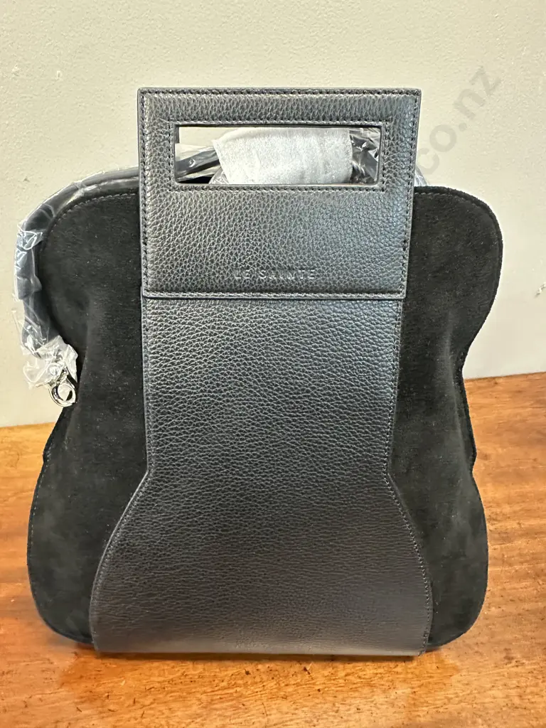 New Le Sainte Black Handbag Image 1++