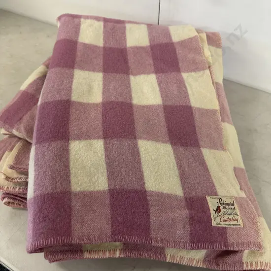 Pair Of Single Woollen Blankets Robinwul By Canterbury Pink & Cream Tones