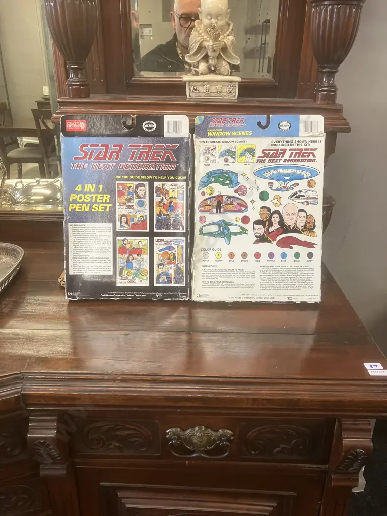 Vintage 1993 Star Trek The Next Generation 4 In 1 Poster Pen Set #50868 & Magic Cling Window Scenes #50867 Image 1++