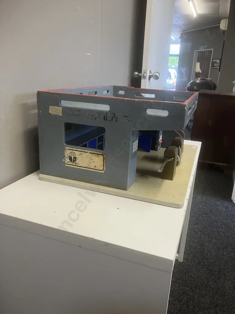 Wooden Kids Play Garage. H27 W65 D45cm Image 1++