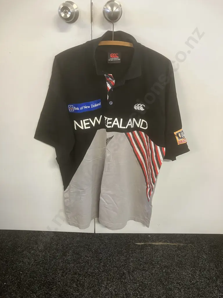 1993/94 New Zealand BNZ CCC Player Cricket Jersey. SzXL Image 1++