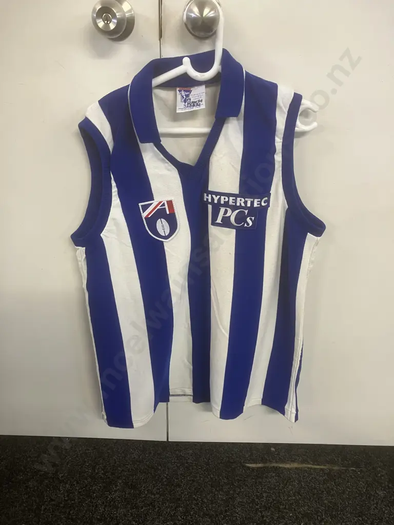Vintage North Melbourne Kangaroos AFL Sekem Football Jumper Guernsey. Sz 115cm Image 1++