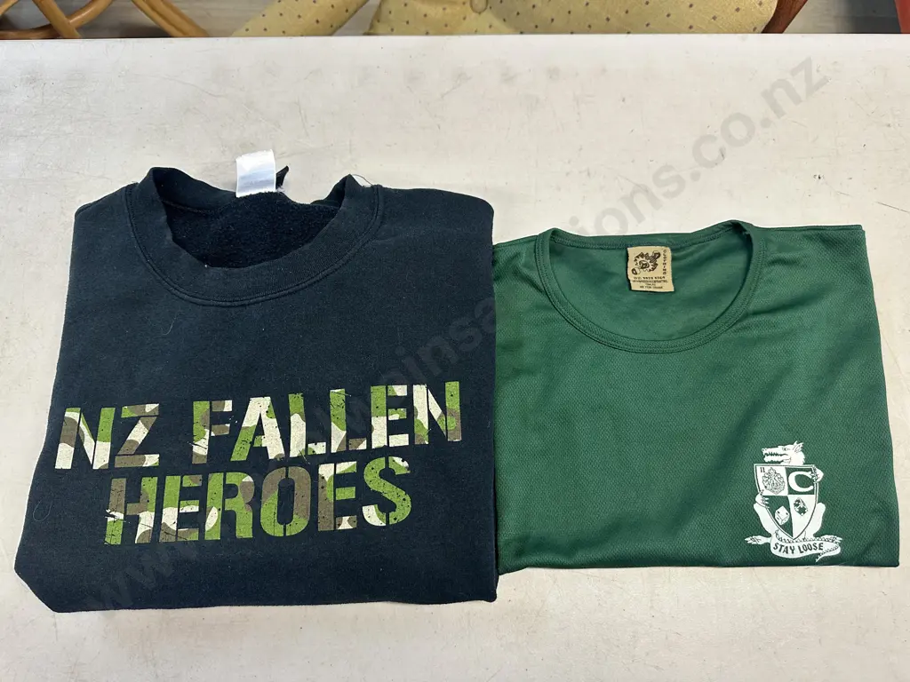 ILLICIT New Zealand Fallen Heroes Sweat Shirt & Short Sleeve Tee With Stay Loose Logo Image 1++