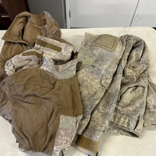 New Zealand Army Defence Force Multi-Terrain Camouflage Uniform Pants & Shirts x2