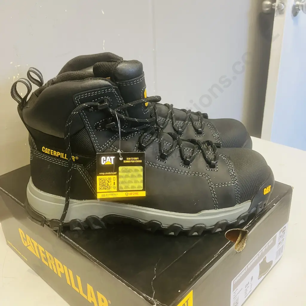 CAT Caterpillar Threshold Waterproof Safety Boot - Mens Sz UK8 Black Image 1++