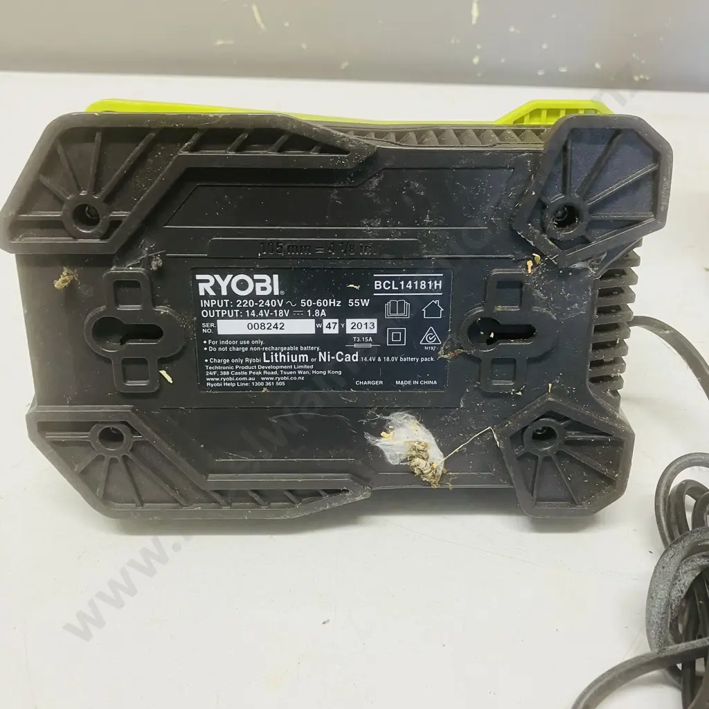 Ryobi 18V LCD1802 Drill, 2 x 1.3Ah Batteries & 14.4V / 18V Charger Image 1++