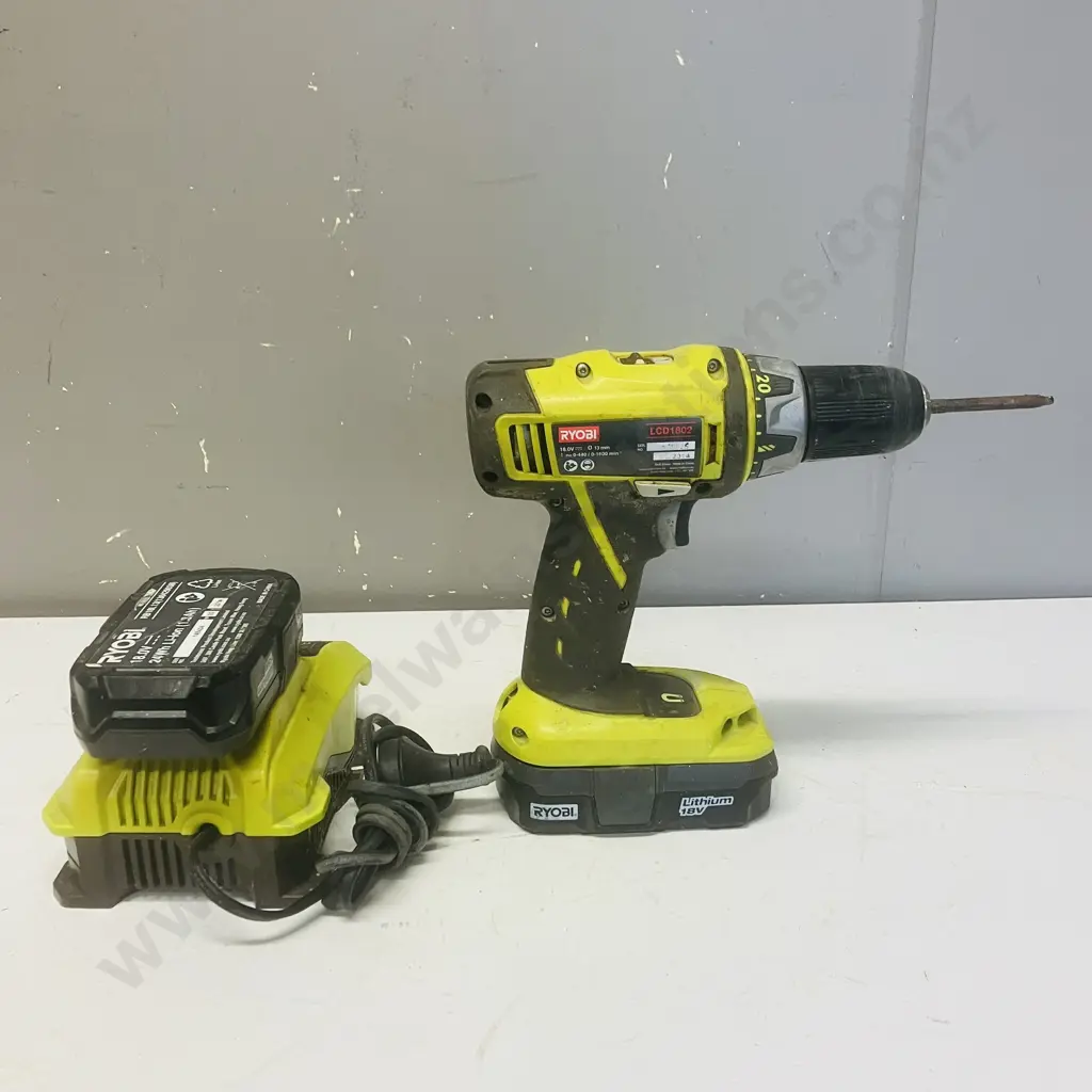 Ryobi 18V LCD1802 Drill, 2 x 1.3Ah Batteries & 14.4V / 18V Charger Image 1++