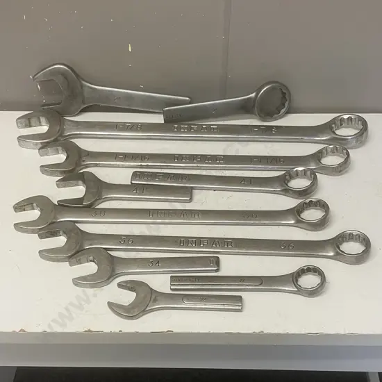 Assorted Large Spanners