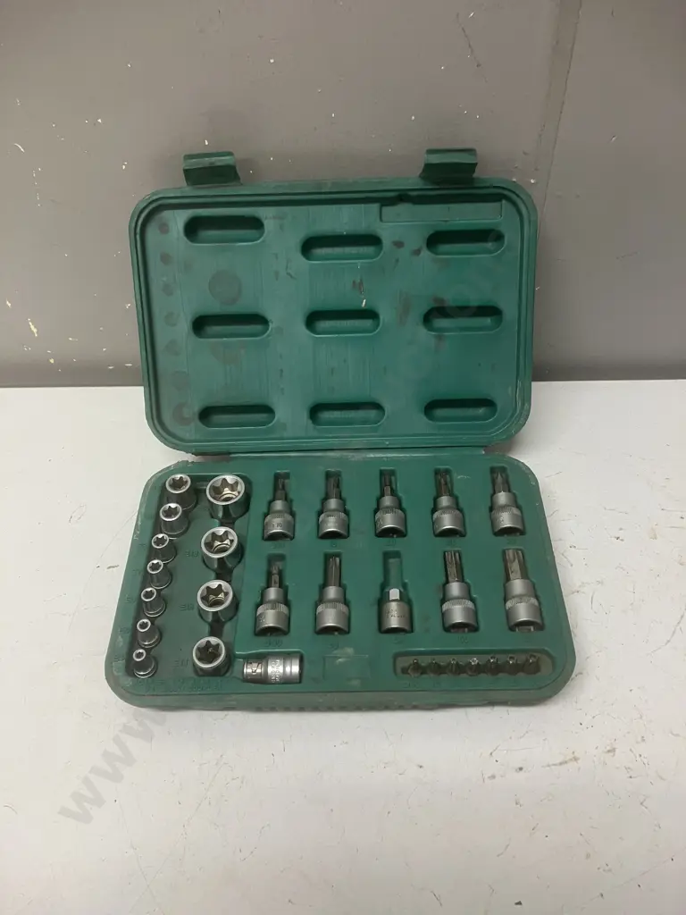 HONITON Torx Socket Set In Molded Case Image 1++