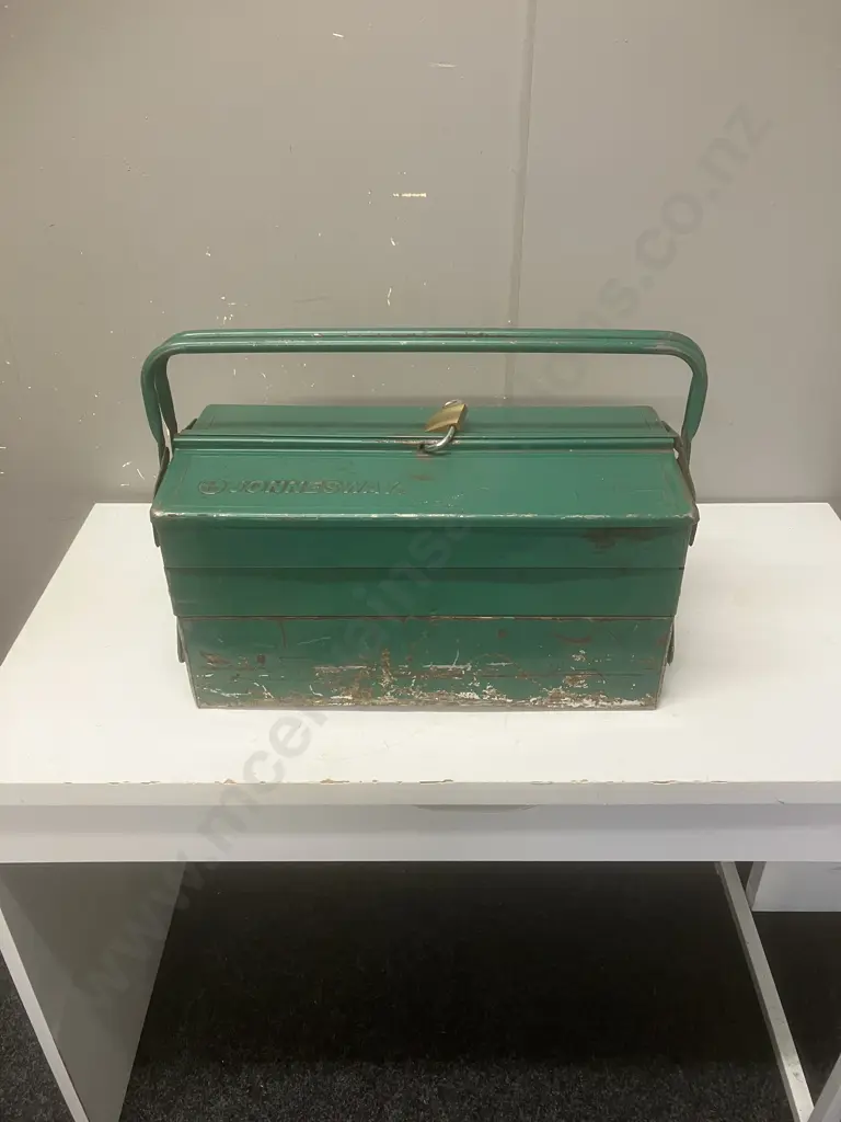 JONNESWAY Green Steel Cantilever Toolbox With Padlock. H24 W50 D22cm Image 1++
