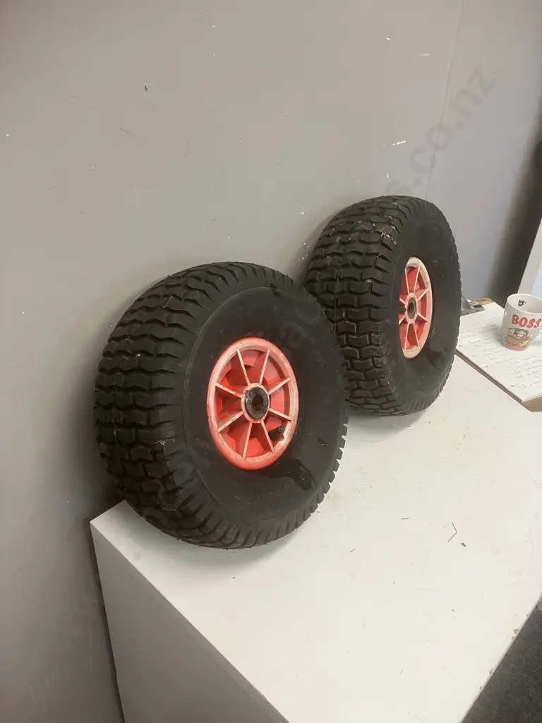 Pair of Wheels - Deli Tire 15x6.00-6 Image 1++