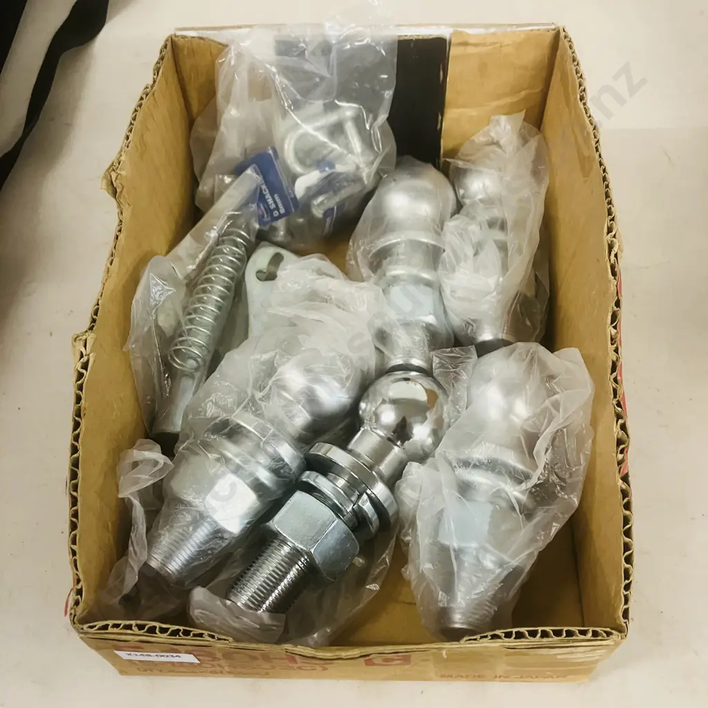 5 x TrailParts Towballs 1 7/8" 26 3500Kg, Top Link Hook Repair Kit, Zenith Galvanised 8mm D Shackles Image 1++