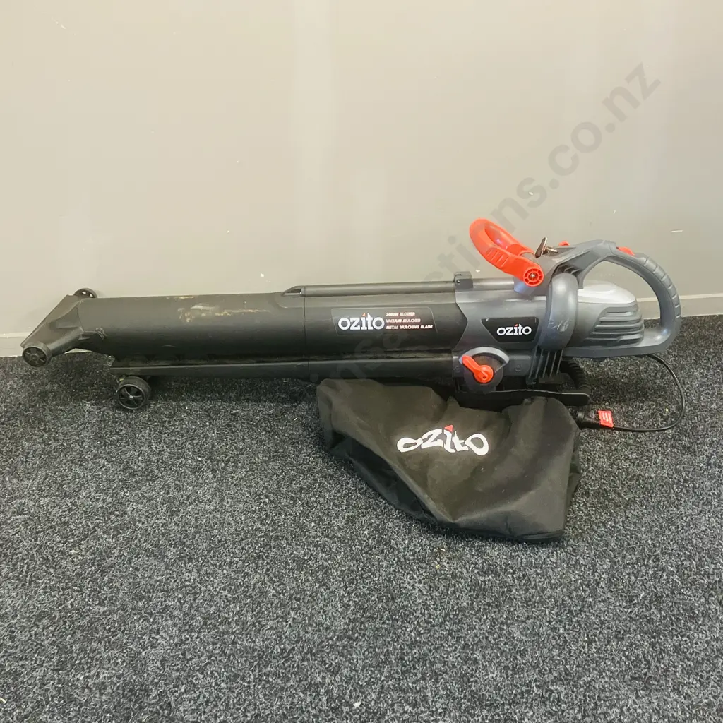 Ozito Blower Vac 2400W BLV-2402 Image 1++