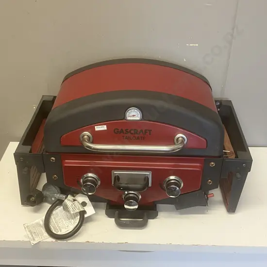 Gascraft Tailgate BBQ Grill 3 Burner