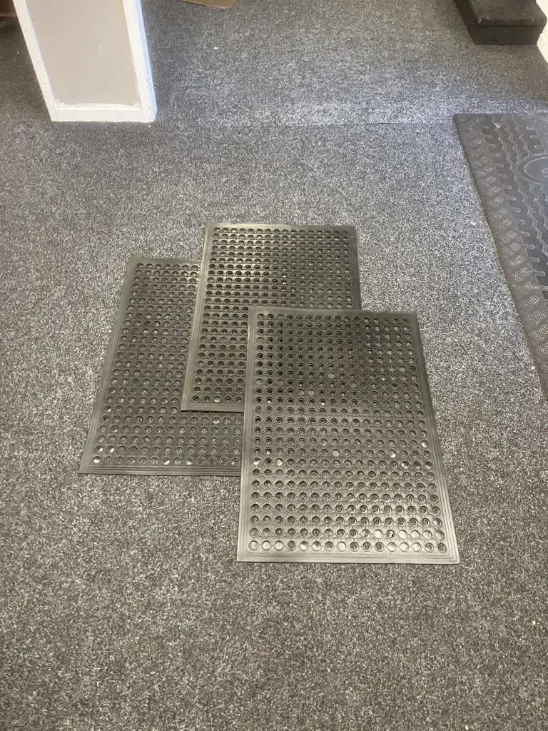 Lot of Three 'O' Cutout Pattern Non-Slip Floor Mats. 59 x 89cm Image 1++