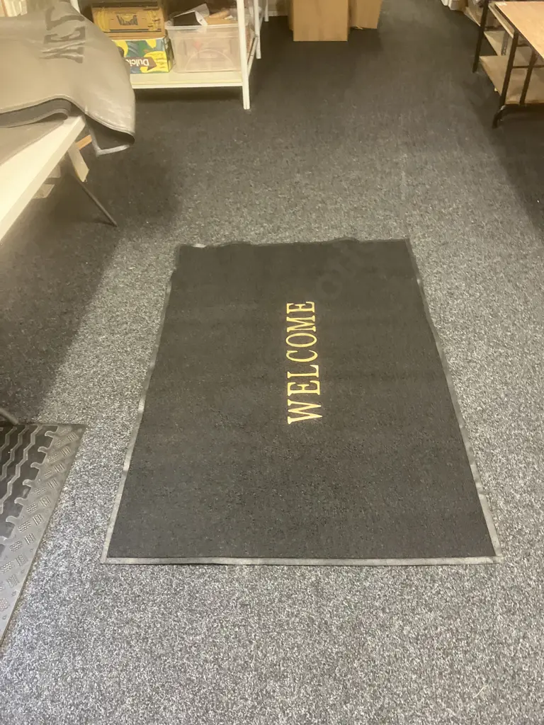 Large 120 x 177cm Welcome Mat Image 1++