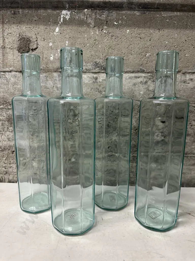 Italian Vetreia Etrussa 750 ml Bottles x4  Image 1++