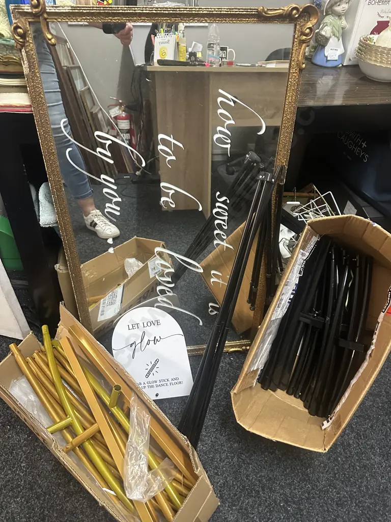 Vintage Gilt Framed Mirror (af) Etc Image 1++