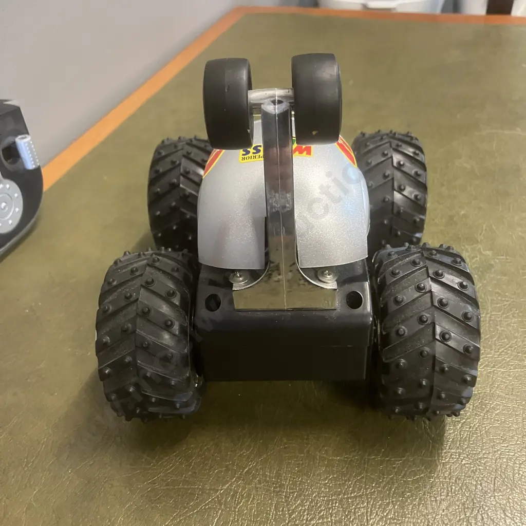 R/C Turbo Tumbler Car - 27 Mhz Image 1++
