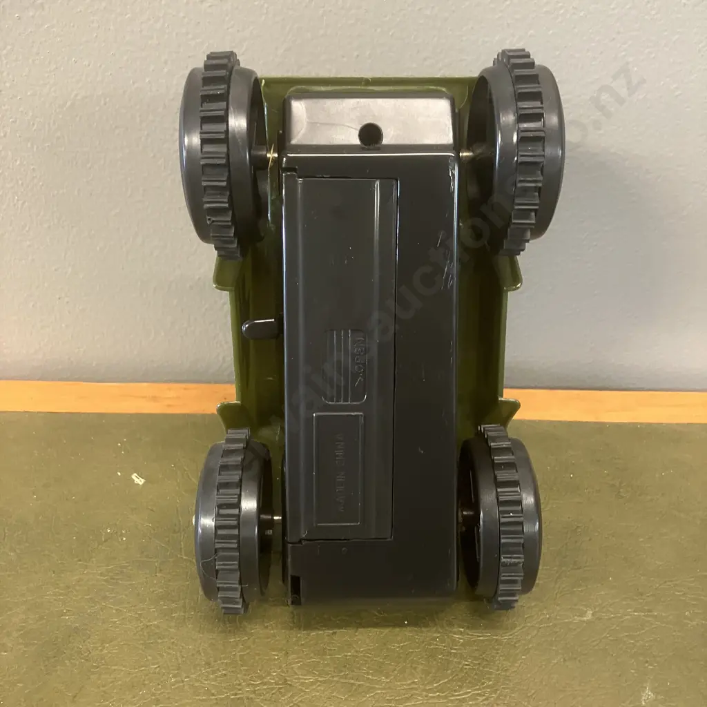 Vintage Super Tank 1970s Flip Over Army Toy Image 1++