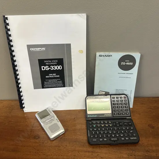 Sharp Electronic Organiser ZO 4600 & Olympus Digital Voice Recorder OS-3300