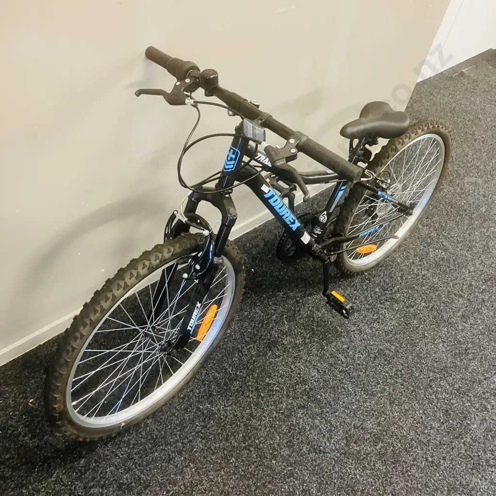 Black & Blue Tourex Trail Kids Bike Image 1++