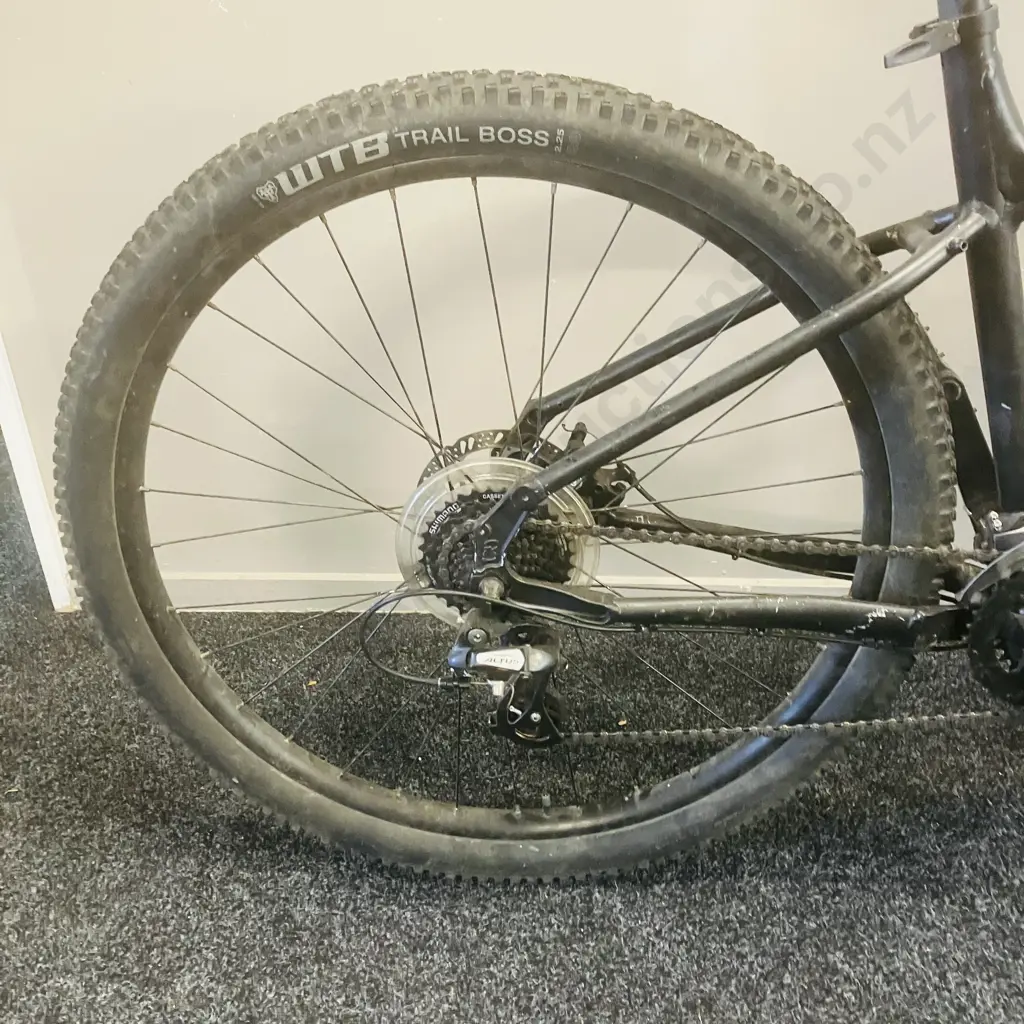 Black Painted Mountain Bike With Kona Seat & Pedals Image 1++