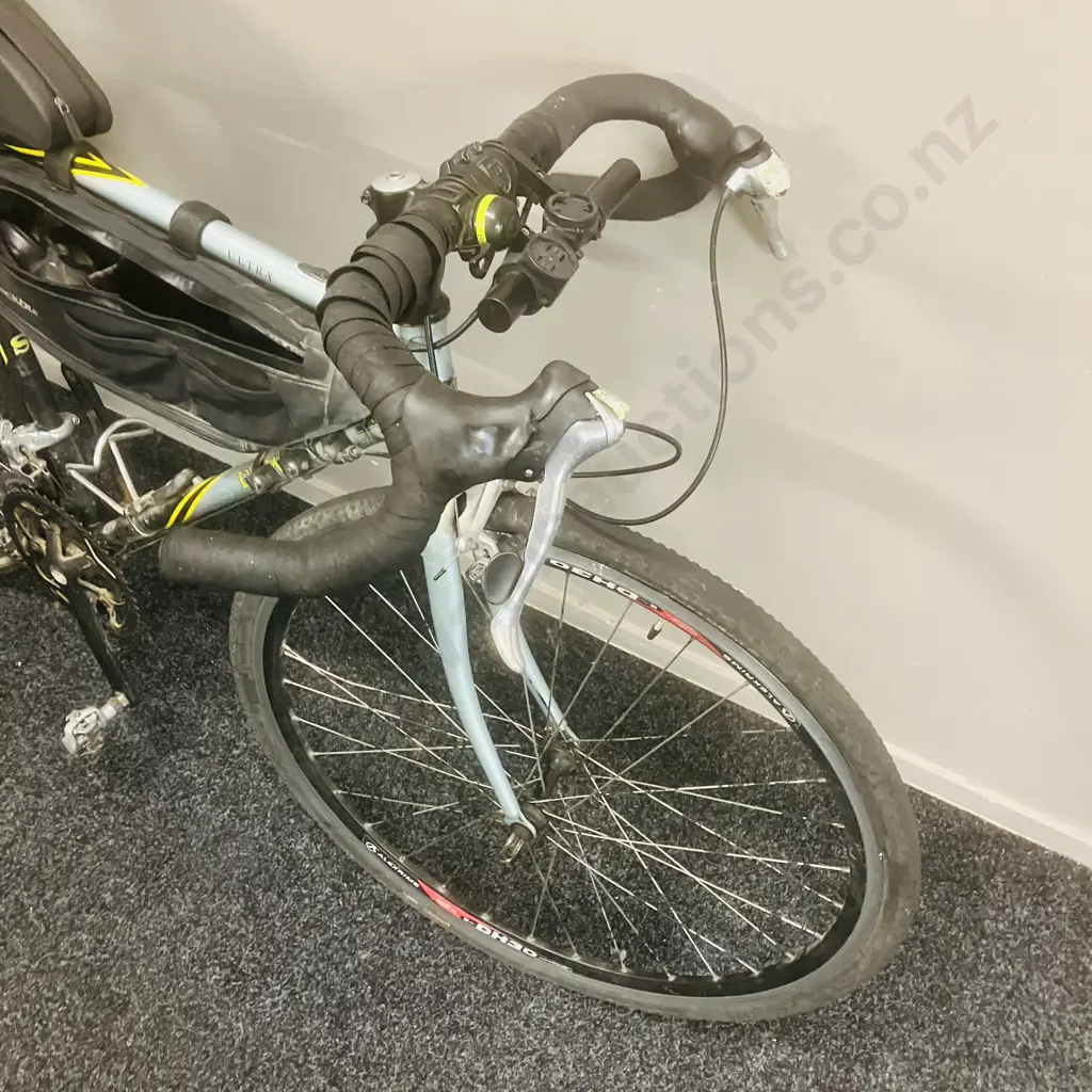 DAWES Ultra Road Bike, Blue Colour With Pump Etc Image 1++