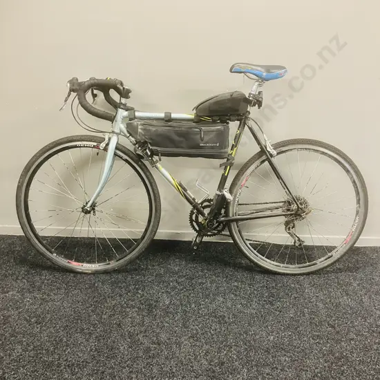 DAWES Ultra Road Bike, Blue Colour With Pump Etc