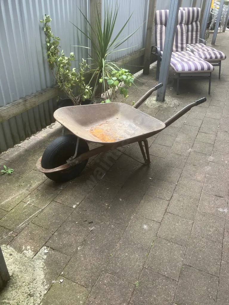 Vintage Steel Wheelbarrow / Garden Art Image 1++