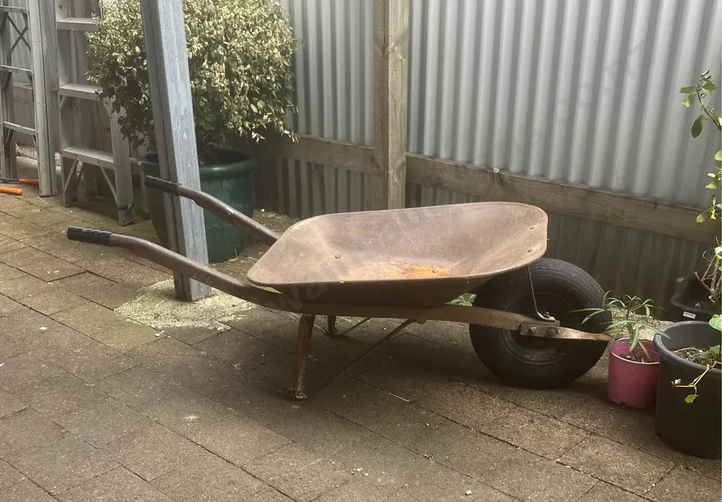 Vintage Steel Wheelbarrow / Garden Art Image 1++