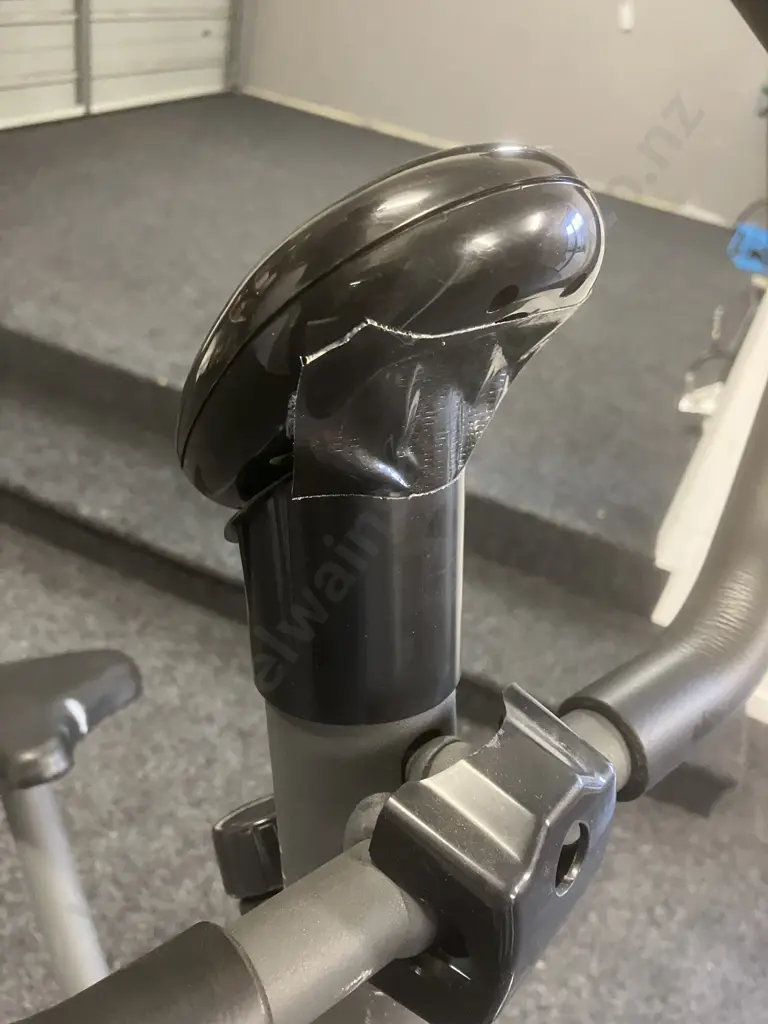 Sports FN-10281 Trainer Exercise Bike And a Mini Stepper Image 1++