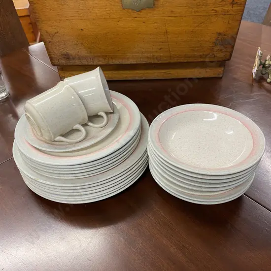 Crown Lynn Dinnerset. Cream fleck with pink trim