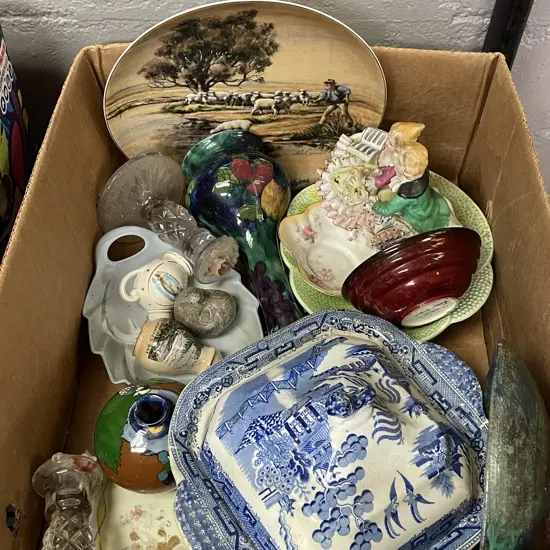 Box lot of Assorted items
